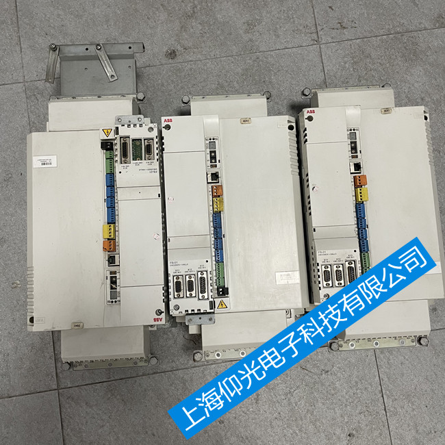 ABB MotiFlex e180ŷS\ЈE1028S